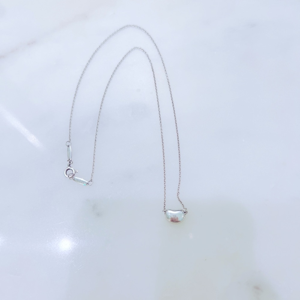 Tiffany bean necklace in silver
